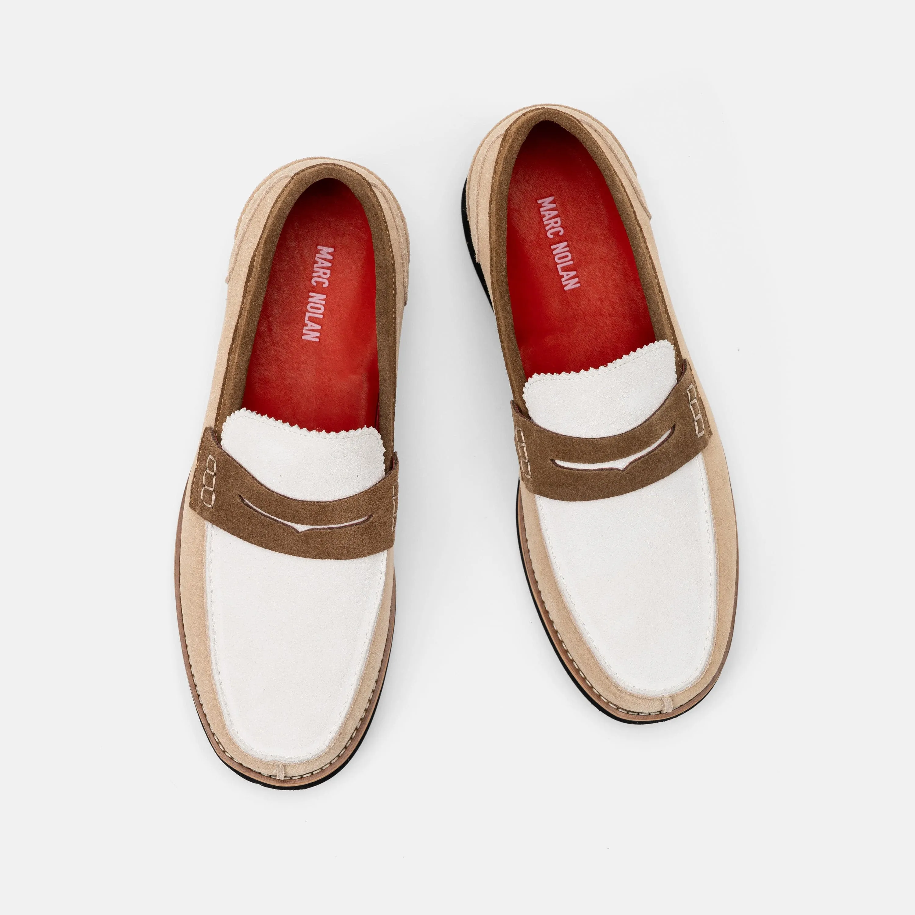 Mocassins Penny Abe Camel en daim blanc
