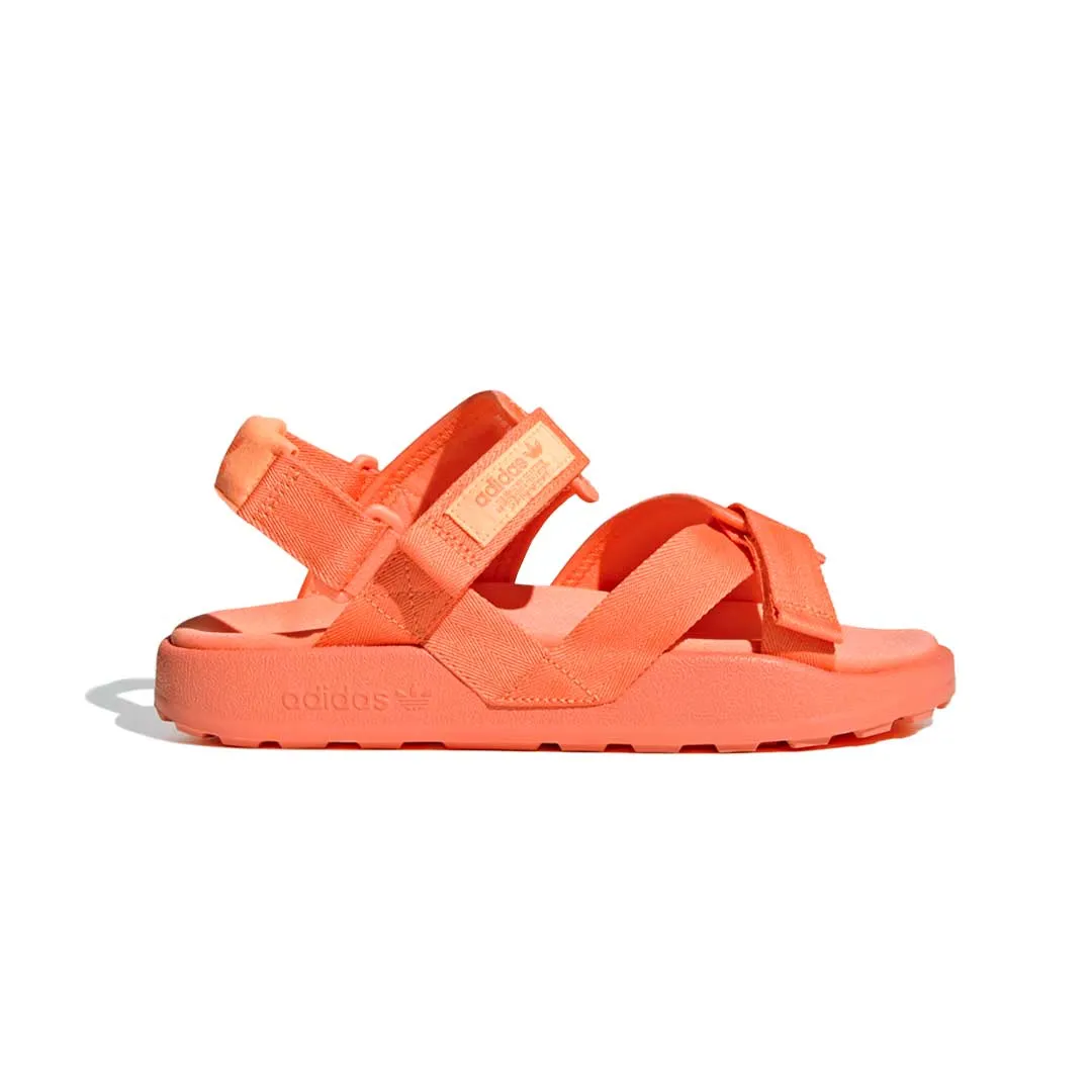 adidas - Sandales Adilette Adventure pour Femme (IE7726)