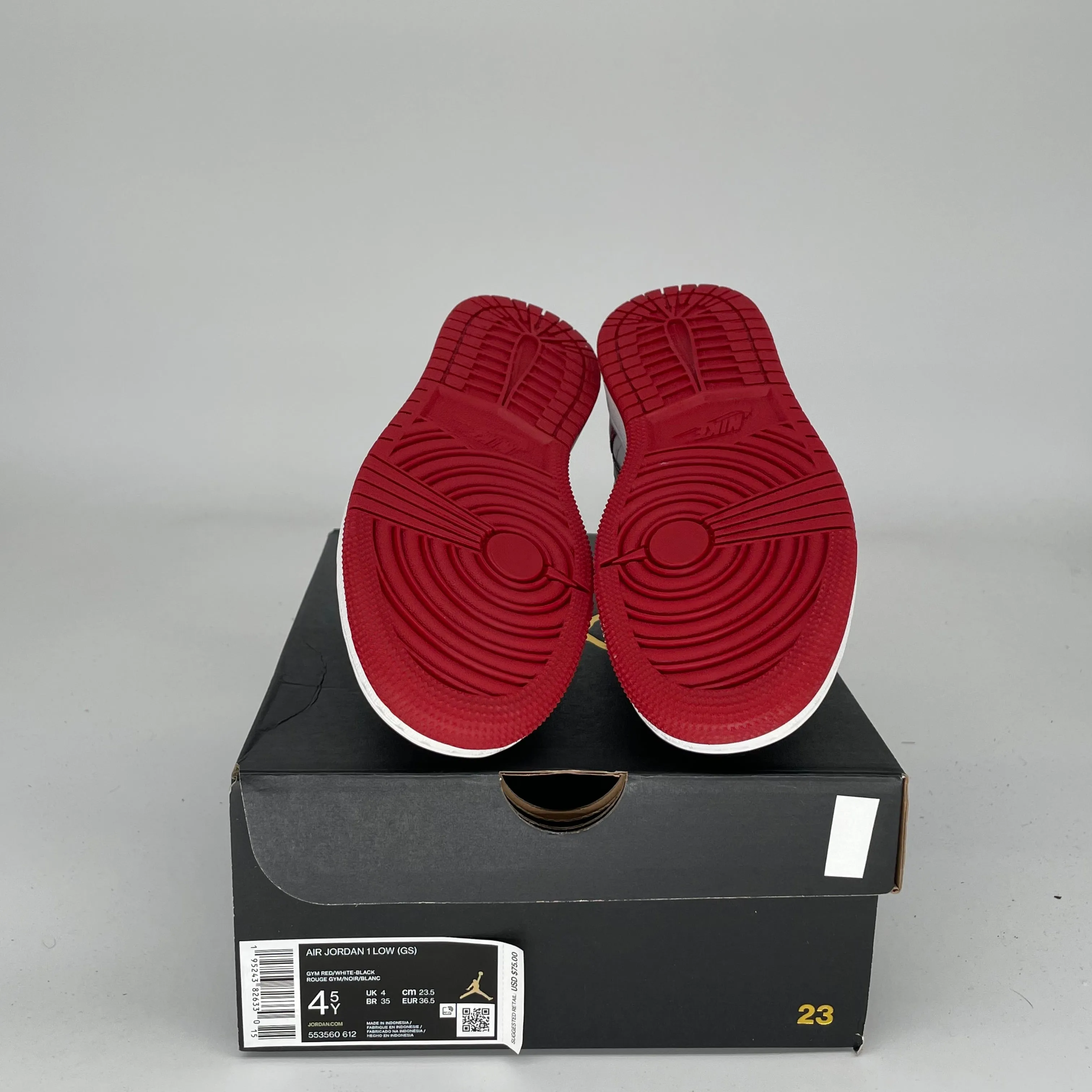 AIR JORDAN 1 BRED TOE TAILLE 4.5Y 553560-612