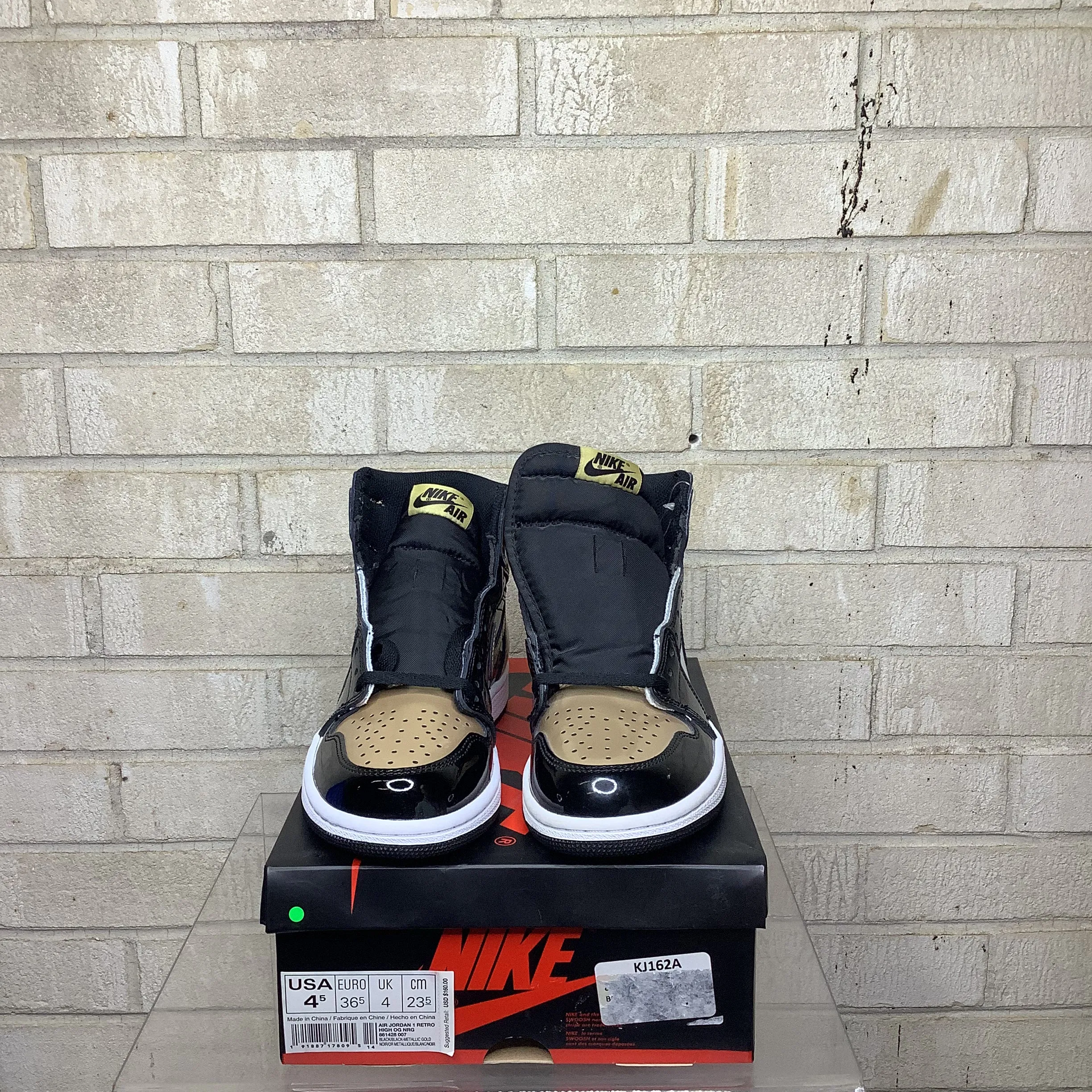 AIR JORDAN 1 ORTEIL DORÉ TAILLE 4.5 861428-007