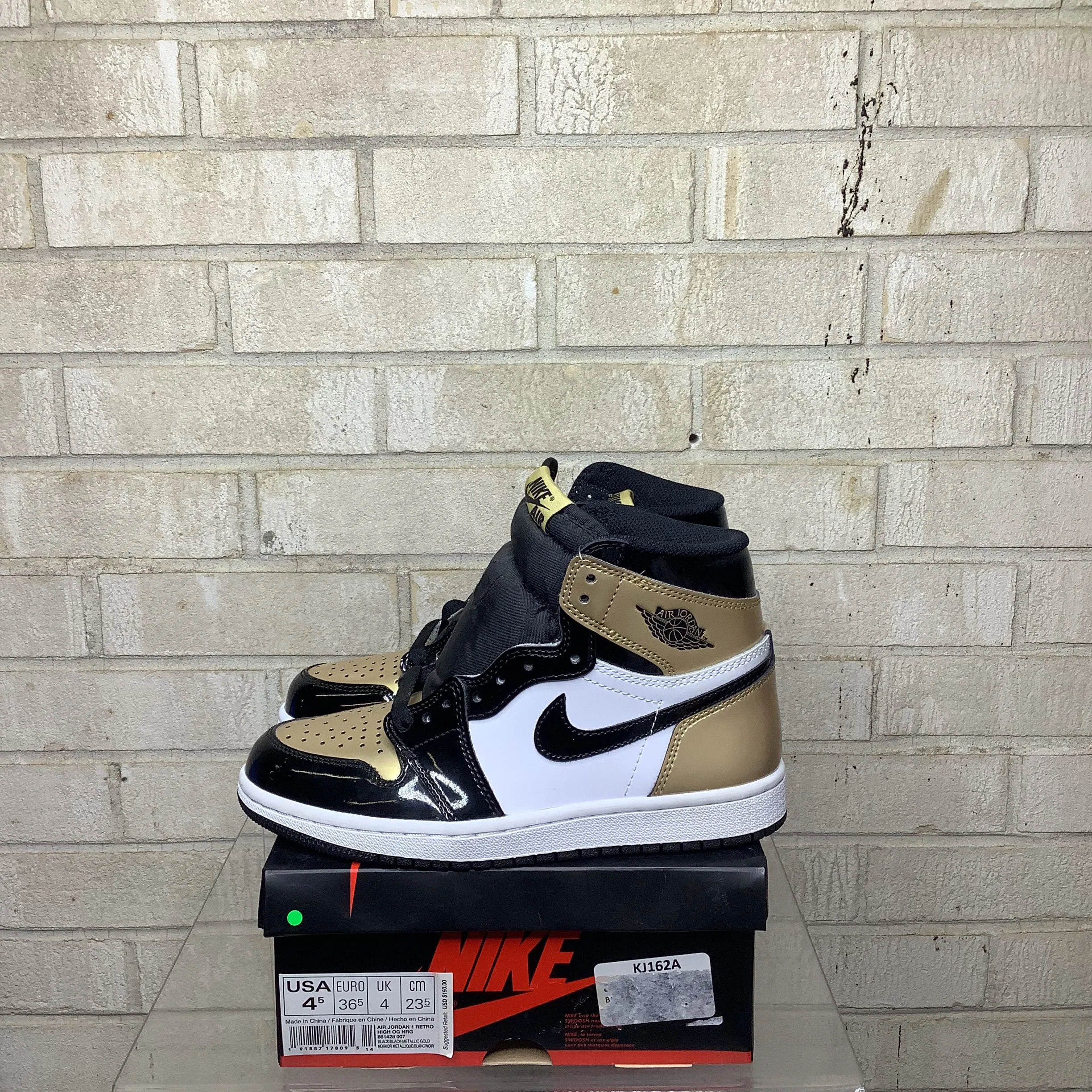 AIR JORDAN 1 ORTEIL DORÉ TAILLE 4.5 861428-007