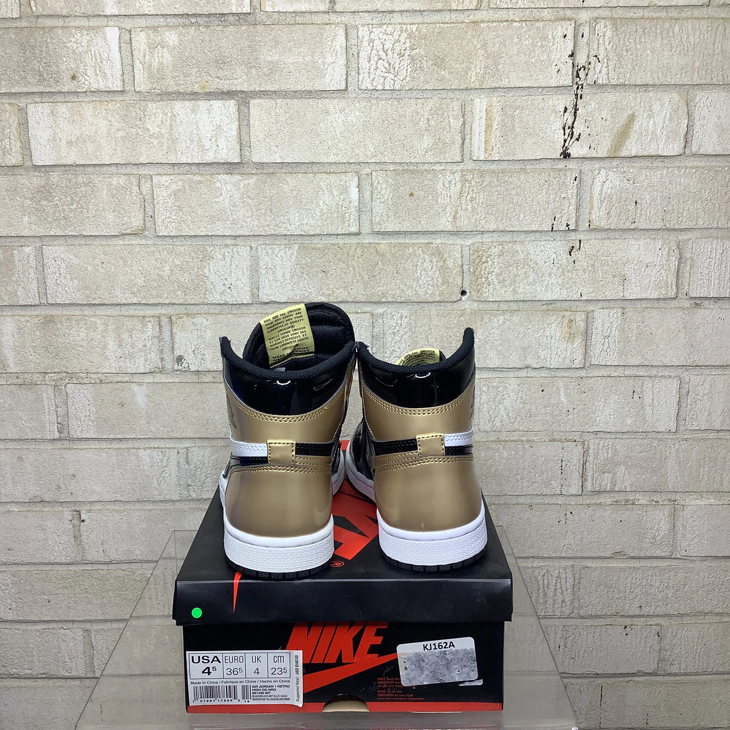 AIR JORDAN 1 ORTEIL DORÉ TAILLE 4.5 861428-007
