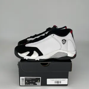 AIR JORDAN 14 BOUT NOIR TAILLE 7Y 487524-160