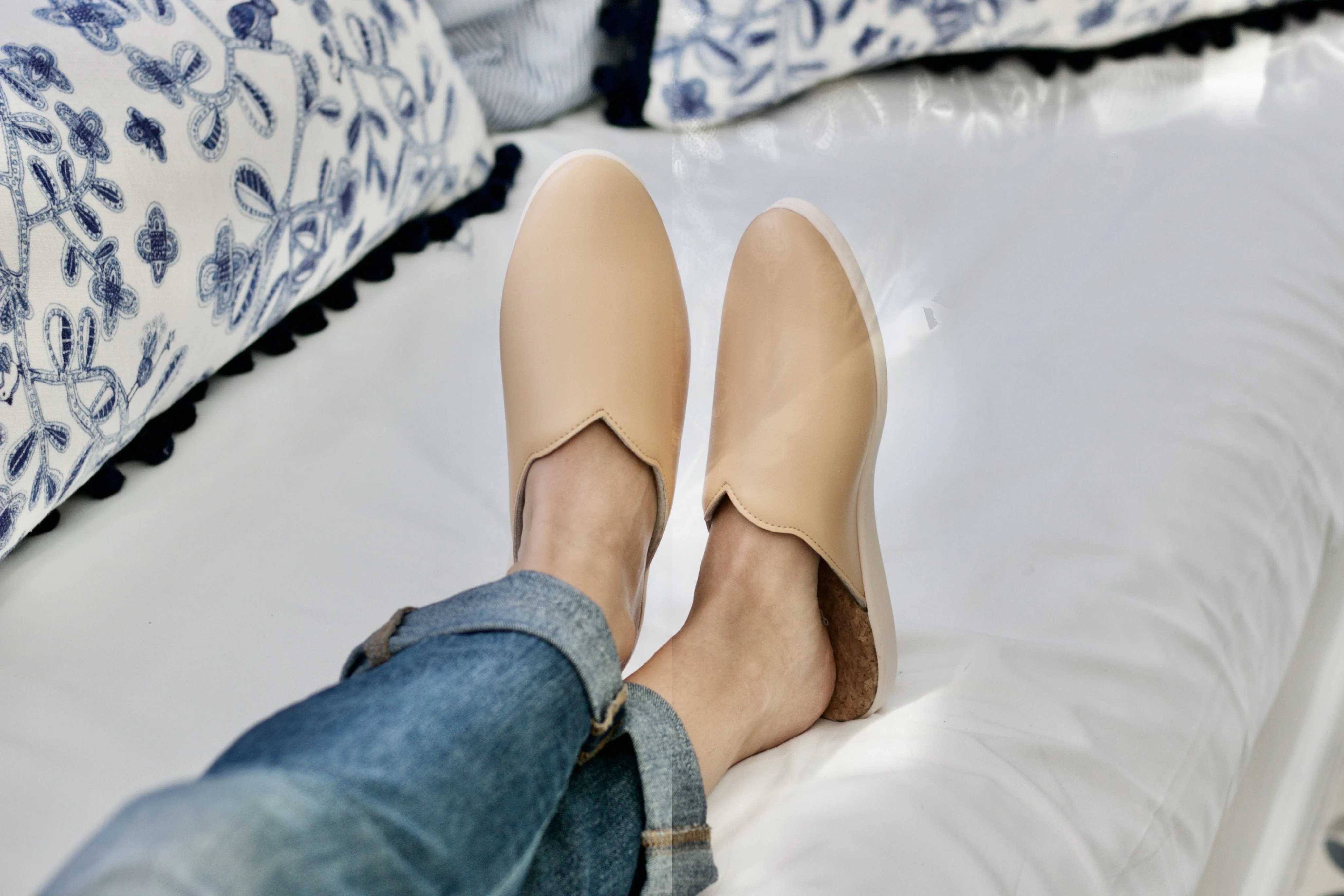 Apple Leather Vegan House Mules | Miel Beige