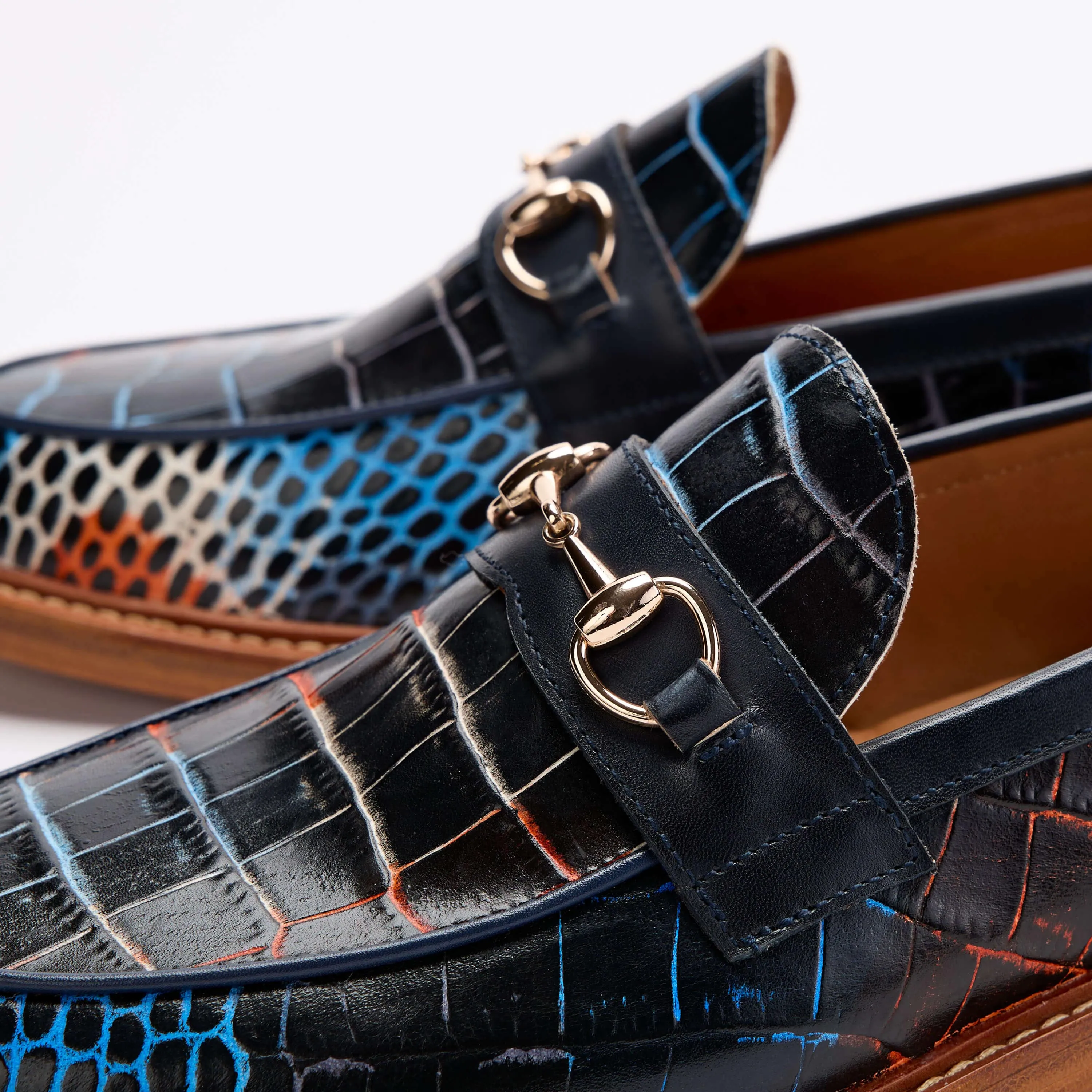 Mocassins à mors en croco bleu marine Boardwalk