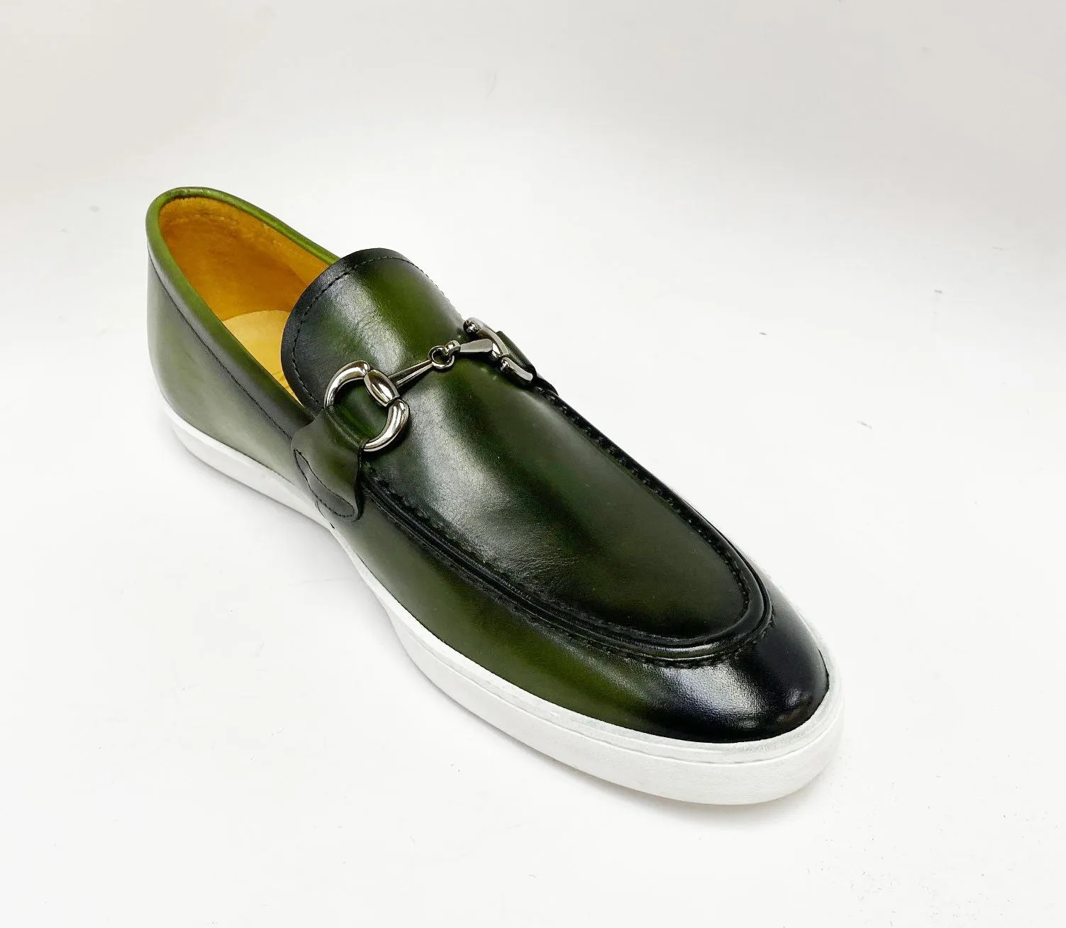 Mocassin à enfiler en veau avec mors olive