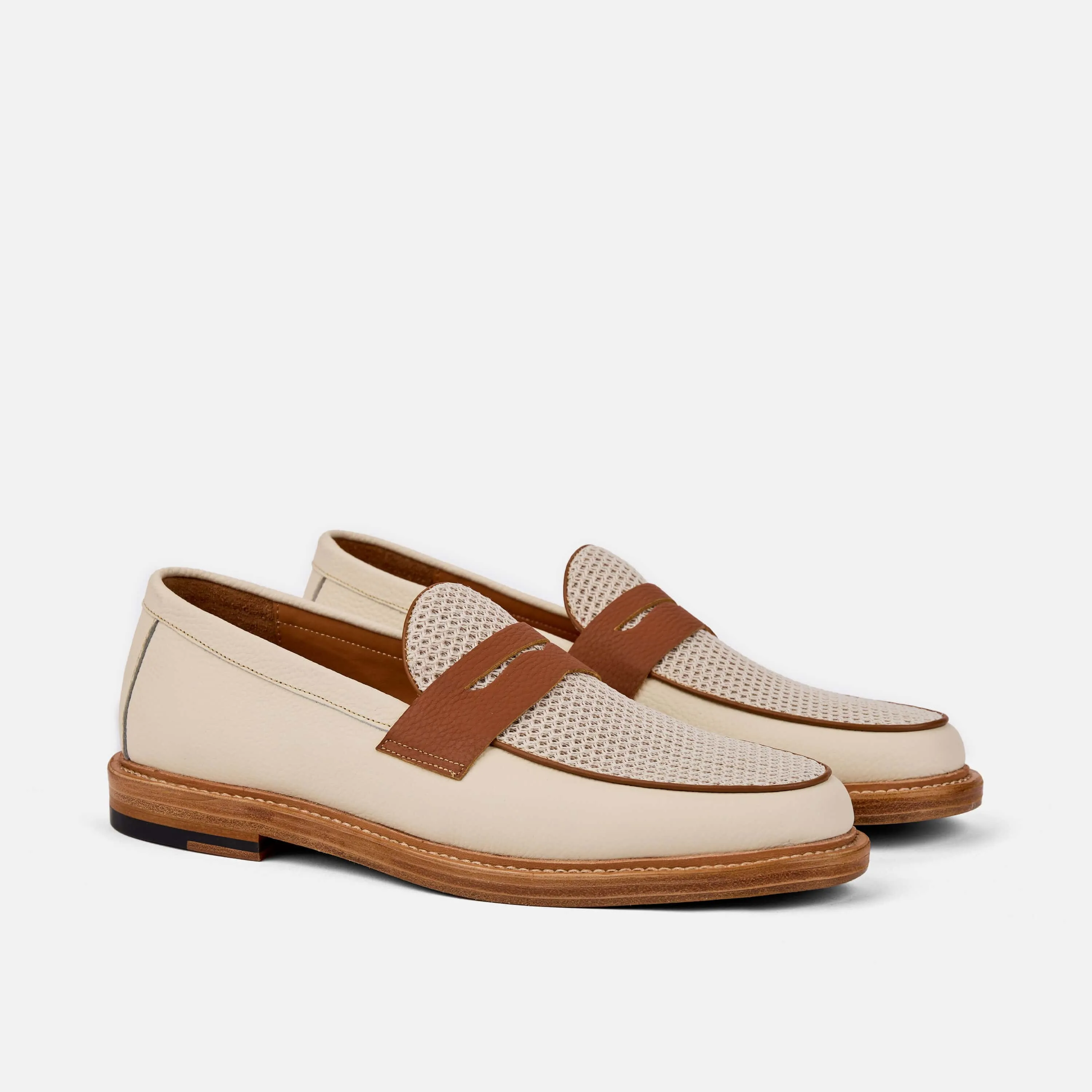 Mocassins Penny en cuir lisse crème Calum
