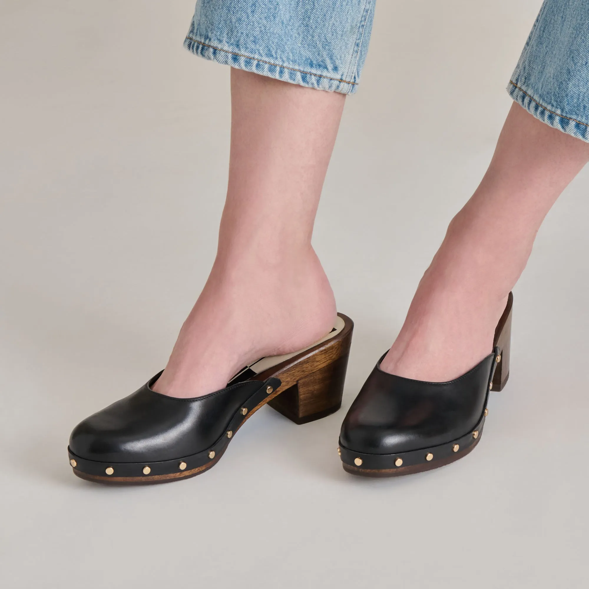CAMYN TALONS CUIR NOIR