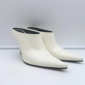 Mules Celine à bout pointu en cuir blanc taille 38.5