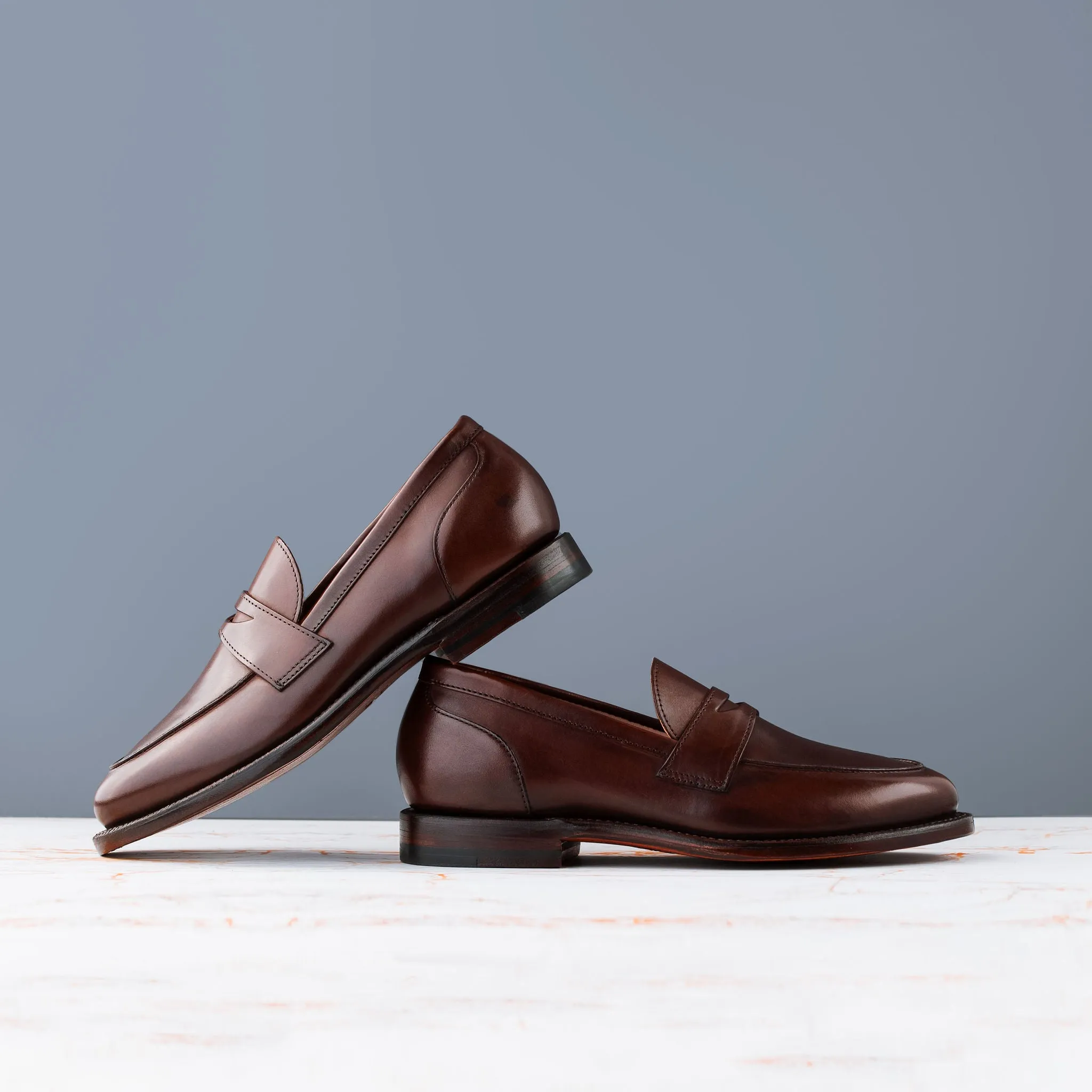 Clara Penny Loafer en Veau Tabac