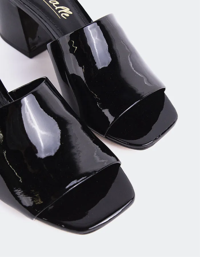 Clarabelle Noir Verni