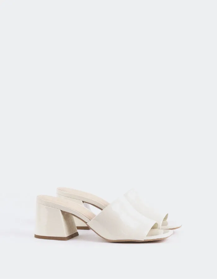 Clarabelle Blanc Cassé Verni