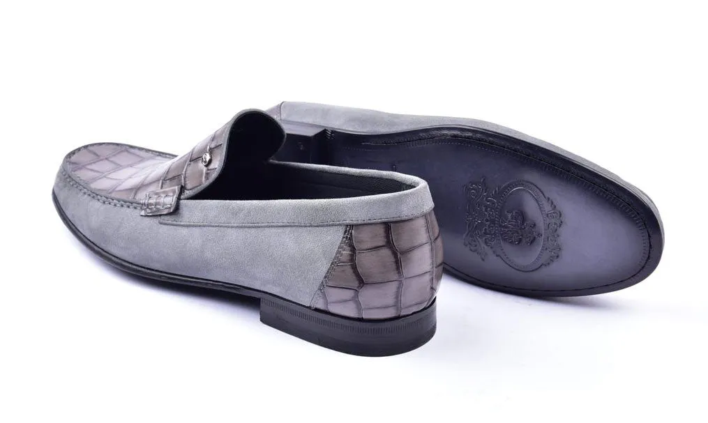 Mocassin Corrente en veau crocodile gaufré et daim gris