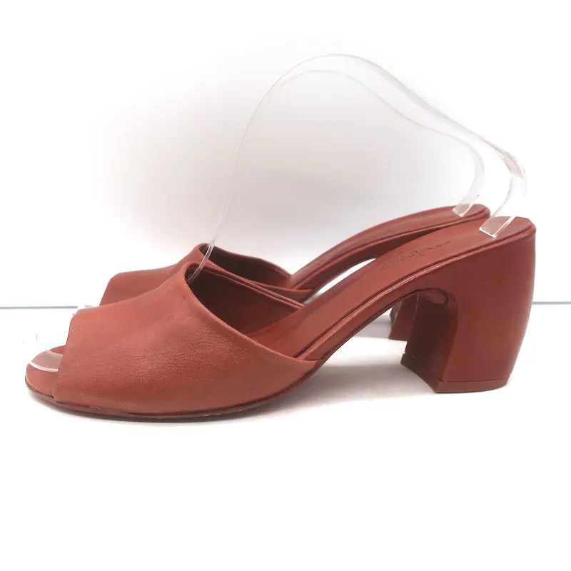 Cortana Juno Mules Brandy Cuir Rouge Taille 41.5 Sandales Ouvertes