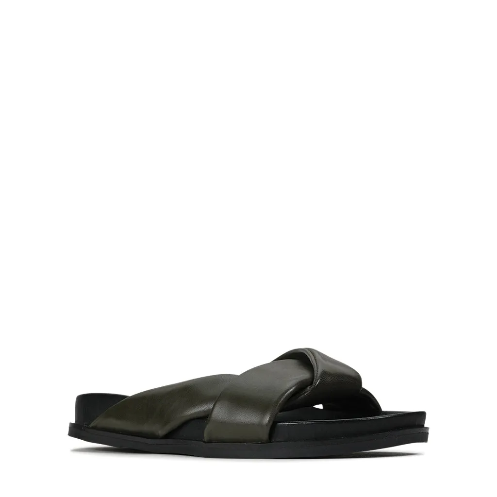 SANDALES SLIDE EN CUIR CROISÉ
