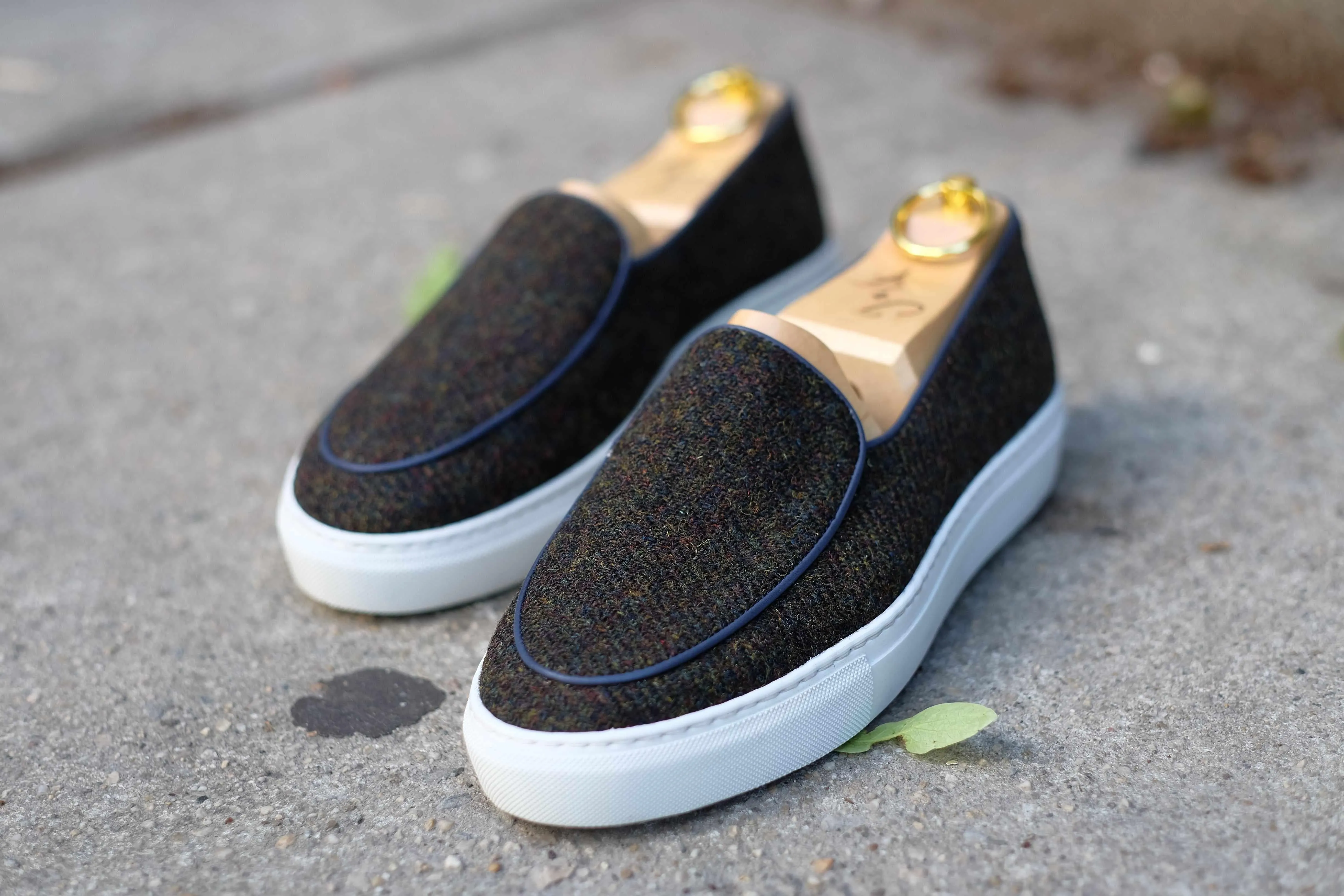 Ellensburg - Mélange Forestier Tweed / Passepoil Bleu Veau