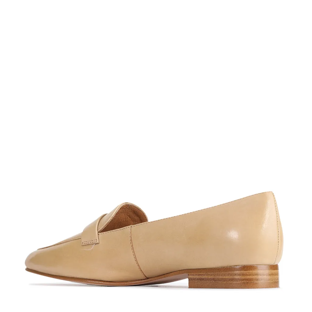 MOCASSINS EMIKA PENNY EN CUIR