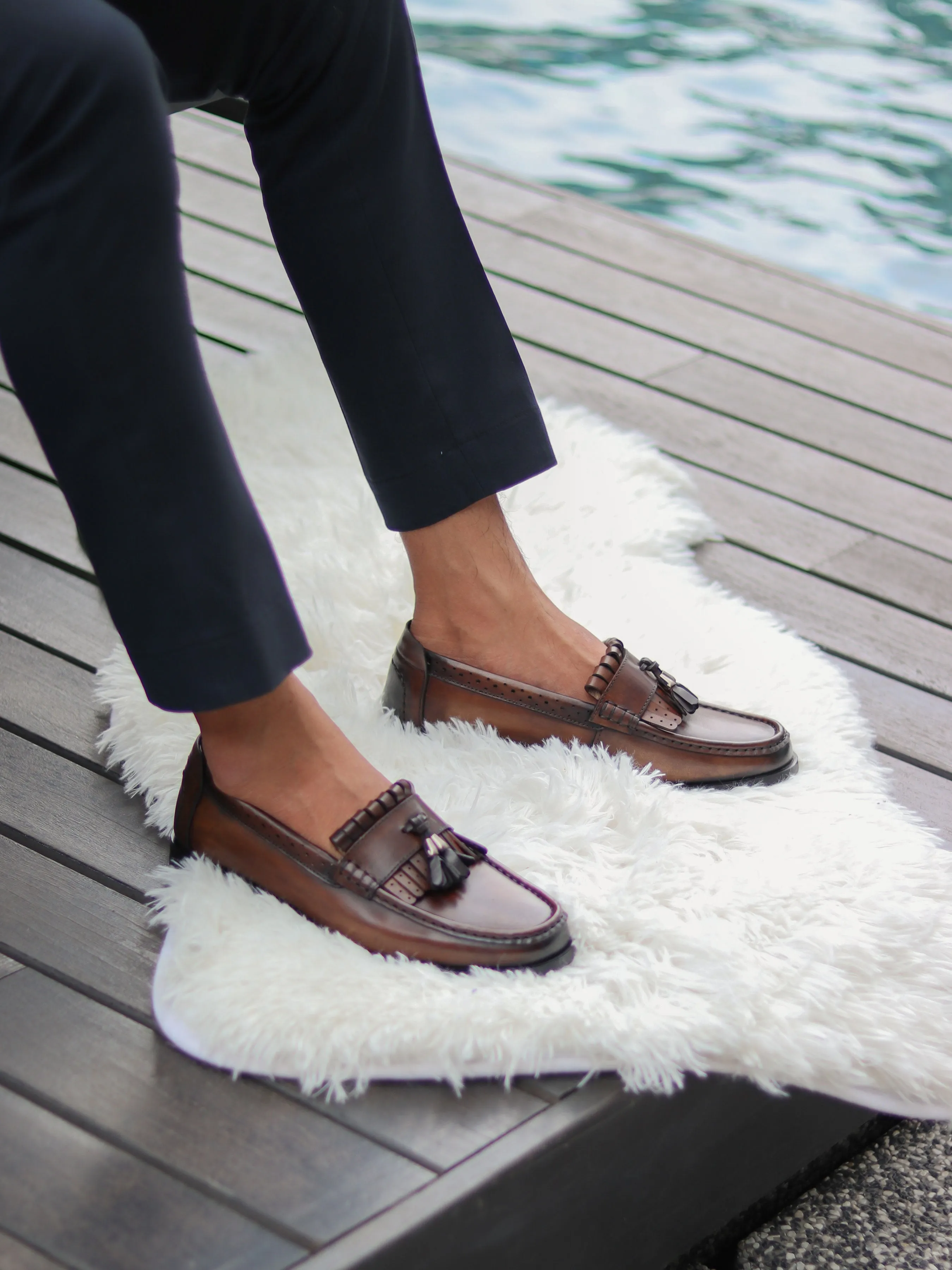 Loafer Classique Fringe - Kaki avec Pompon (Patine Peinte à la Main)