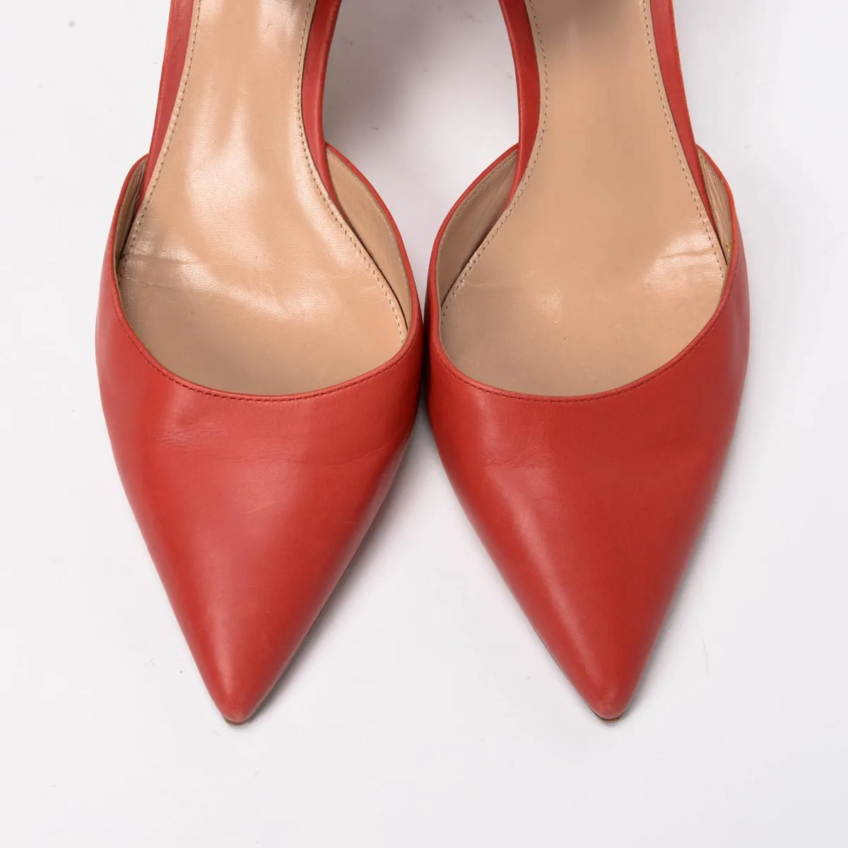 Escarpins Gianvito Rossi à bride cheville en cuir rouge taille 39.5