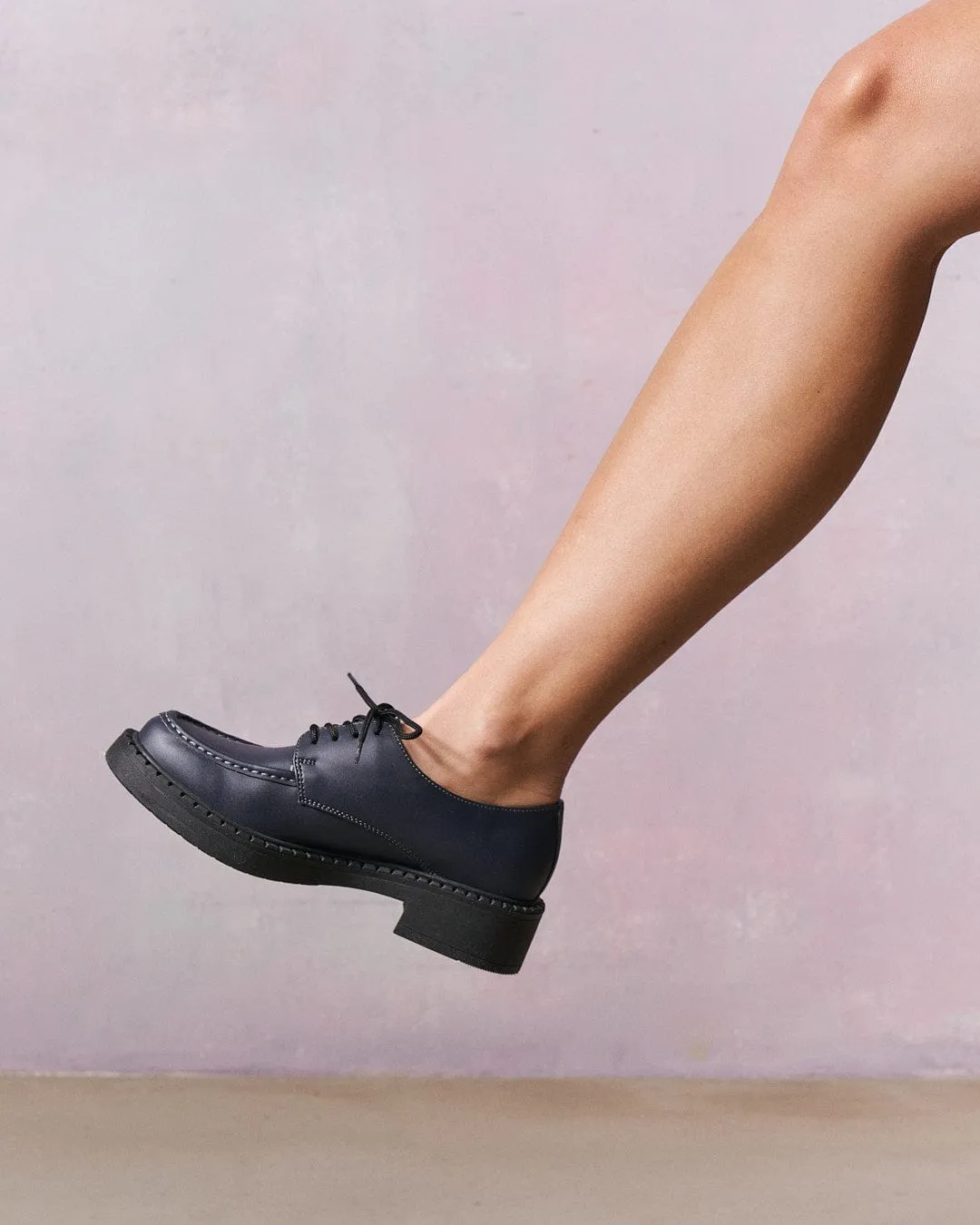 Mocassins Végans en Similicuir de Maïs pour Femmes Helen | Bleu Marine