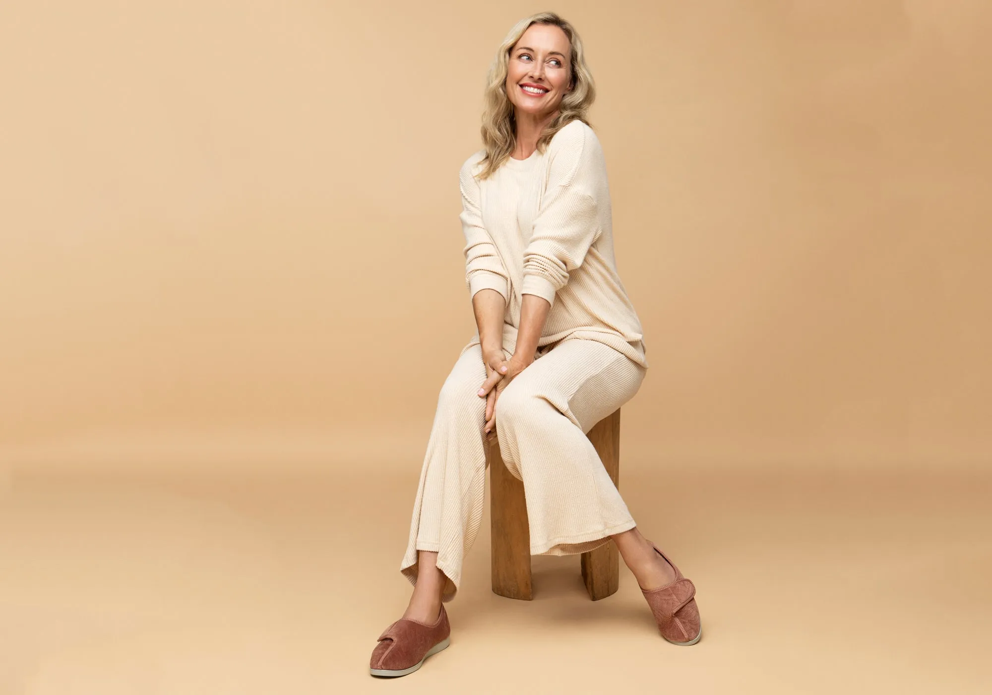 Homyped Chaussons Femme Betsy Confortables et Soutenants à Bout Fermé