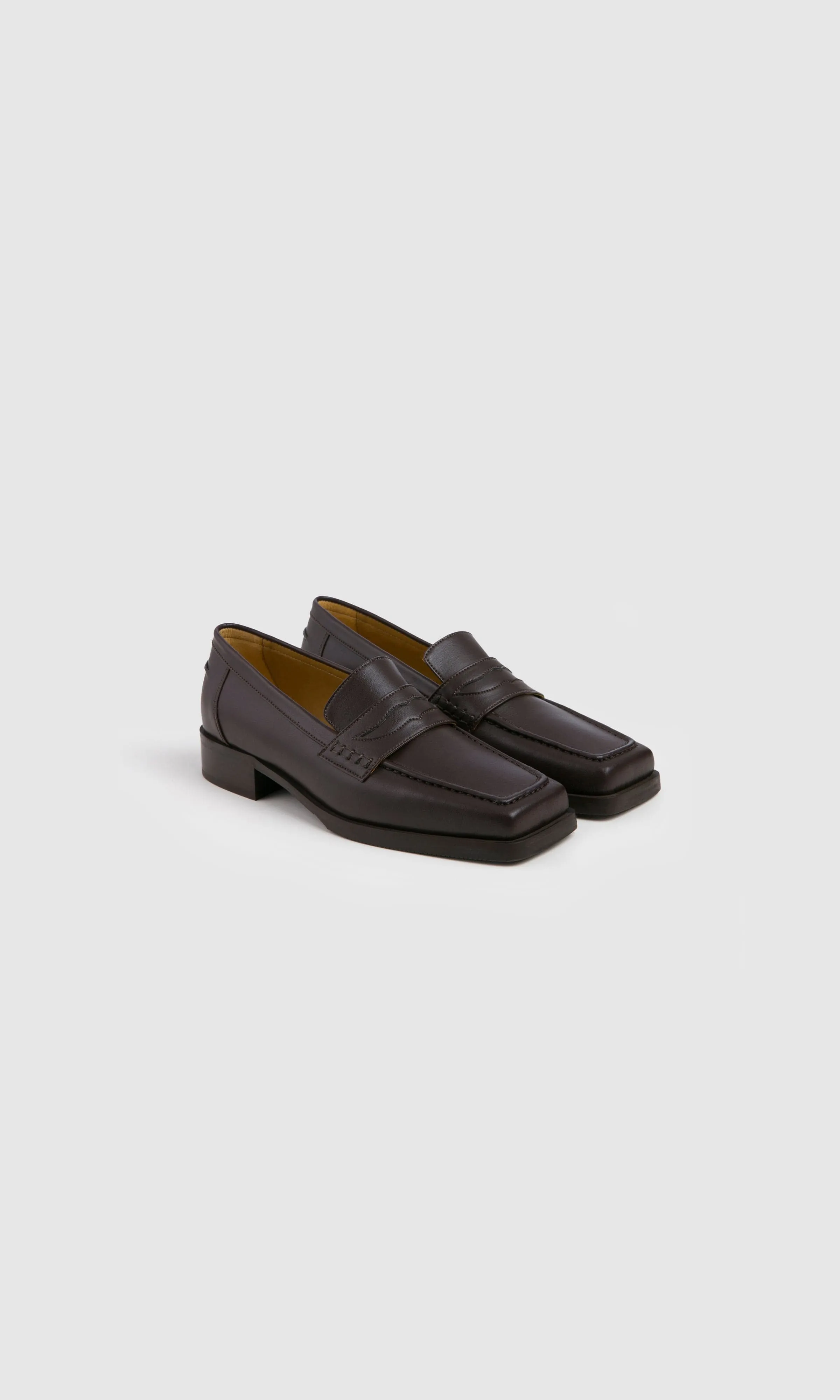 Joan Vegan Olive & Pomme Mocassins en Similicuir | Marron