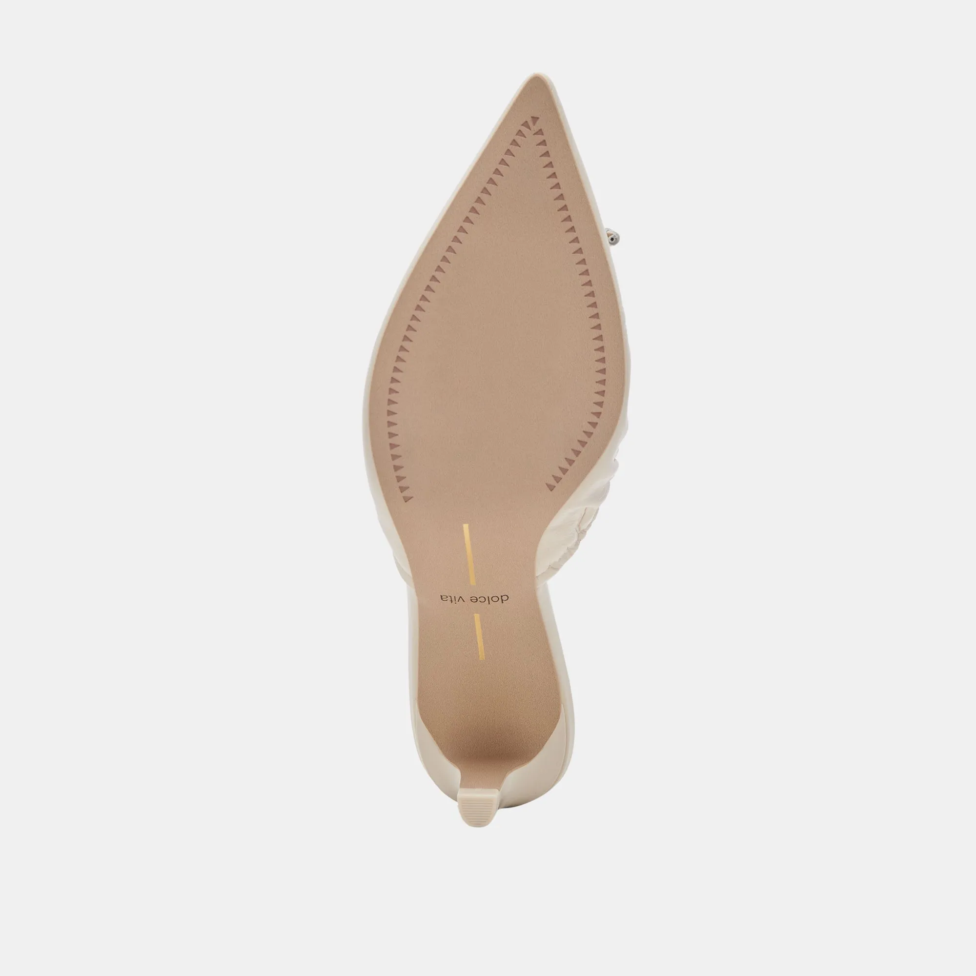 KAIRI TALONS MOYENS IVOIRE CUIR VERNI FROISSÉ