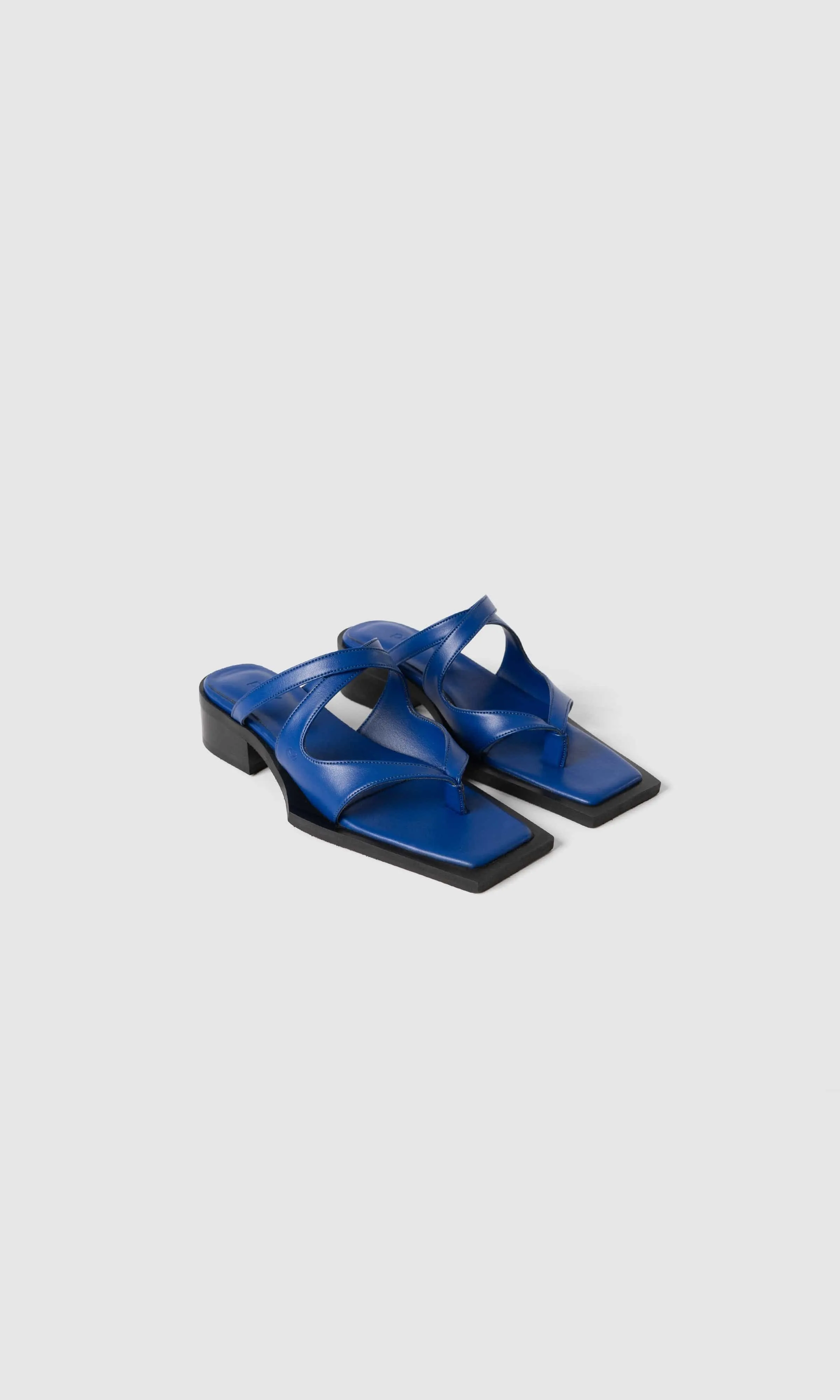 Mules Karel Vegan en Cuir de Pomme | Bleu Électrique