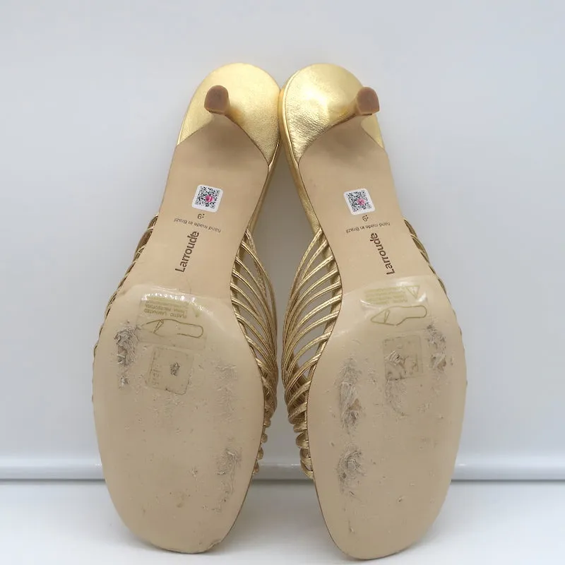 Larroude Valerie Mules en Cuir Métallisé Or Taille 9 Sandales à Glissière avec Petit Talon
