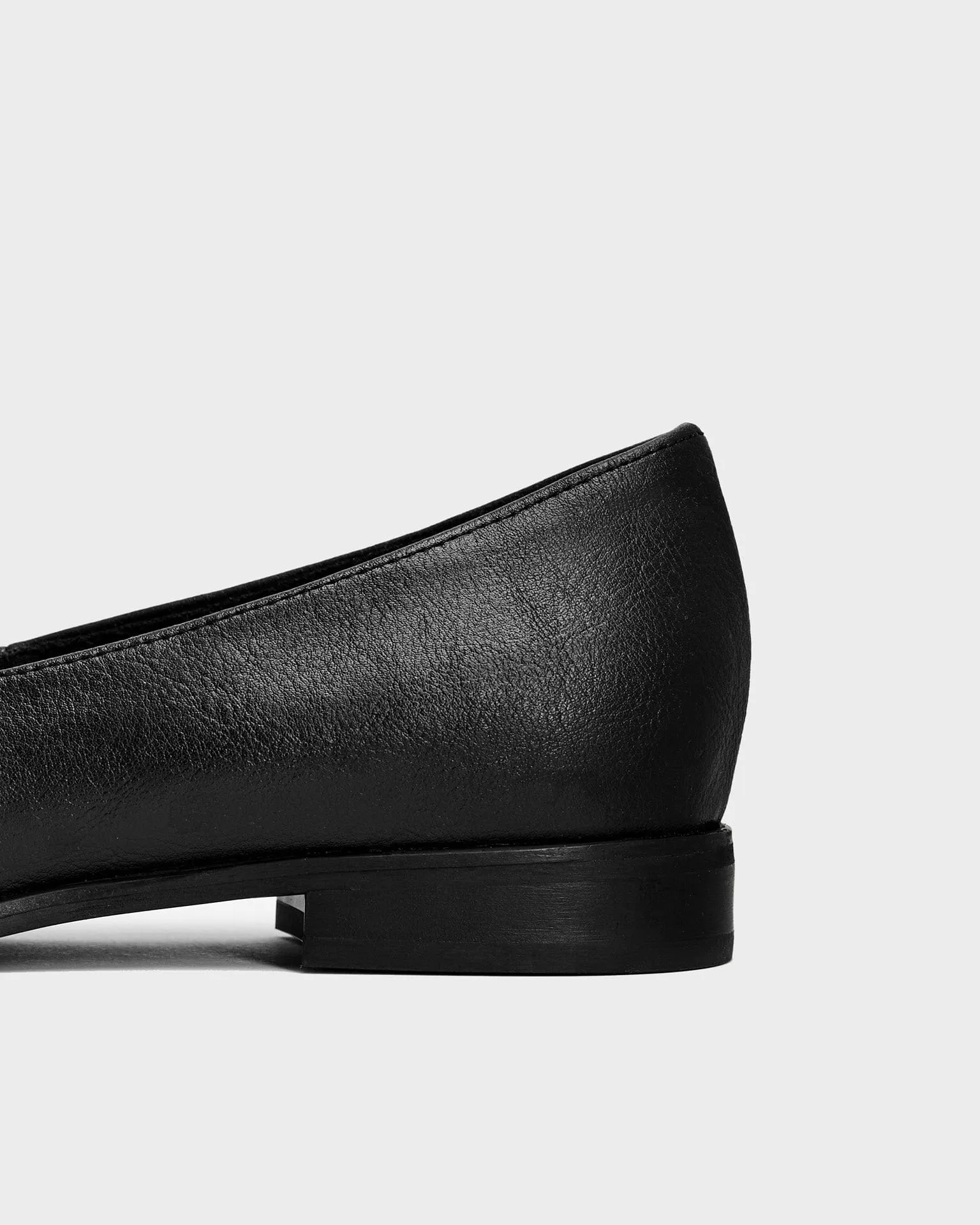 Lords Women's Grape Leather Vegan Loafers | Noir