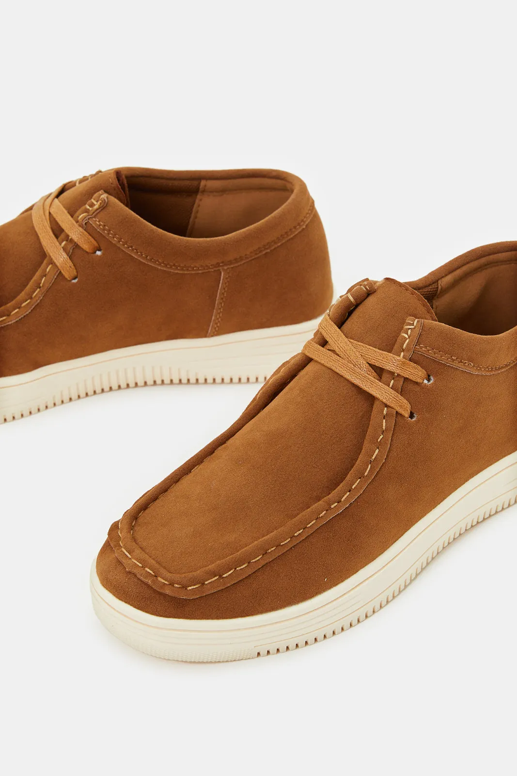 Chaussures à lacets à bout renforcé pour hommes