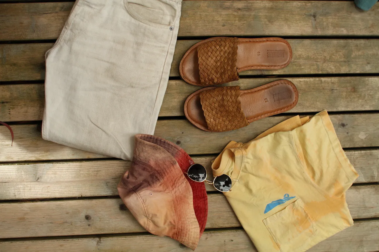 Sandale tressée pour homme en miel