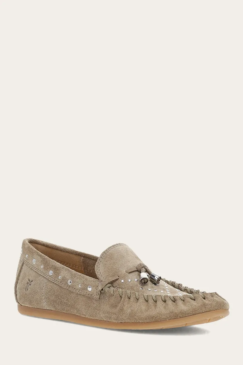 Naya Stud Moc