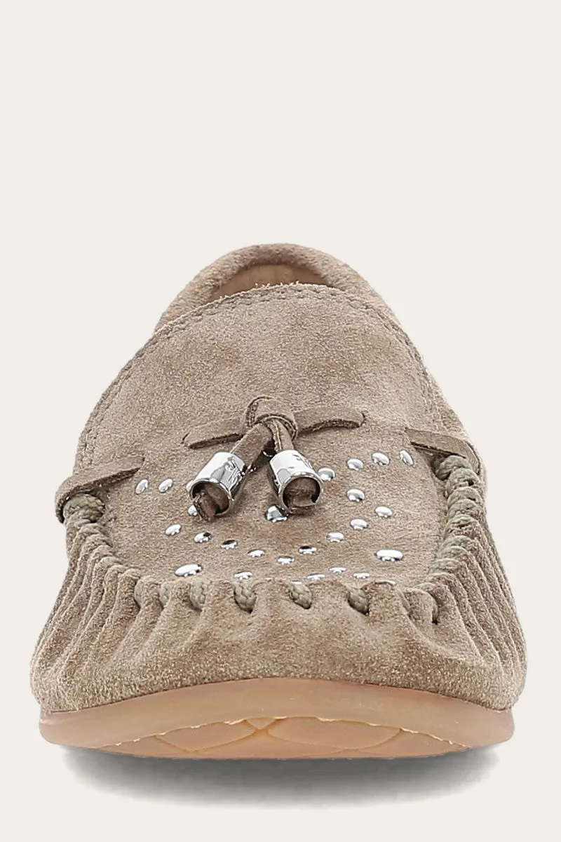 Naya Stud Moc