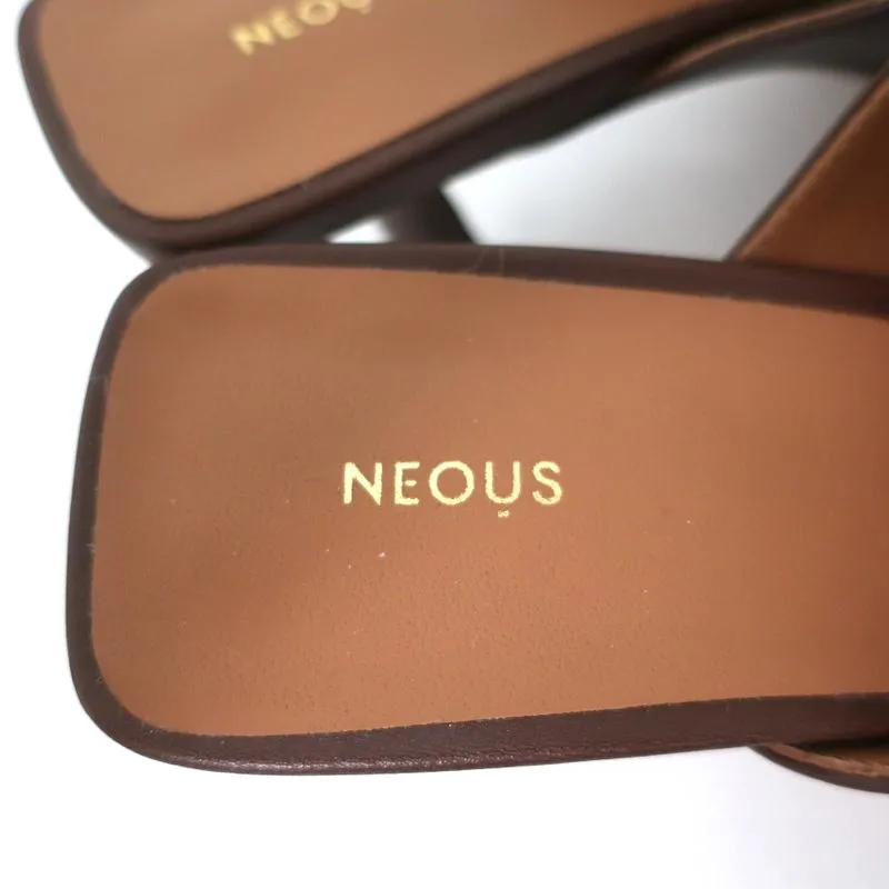Neous Jumel Mules en cuir chocolat taille 38 à bouts ouverts et talons NEUF