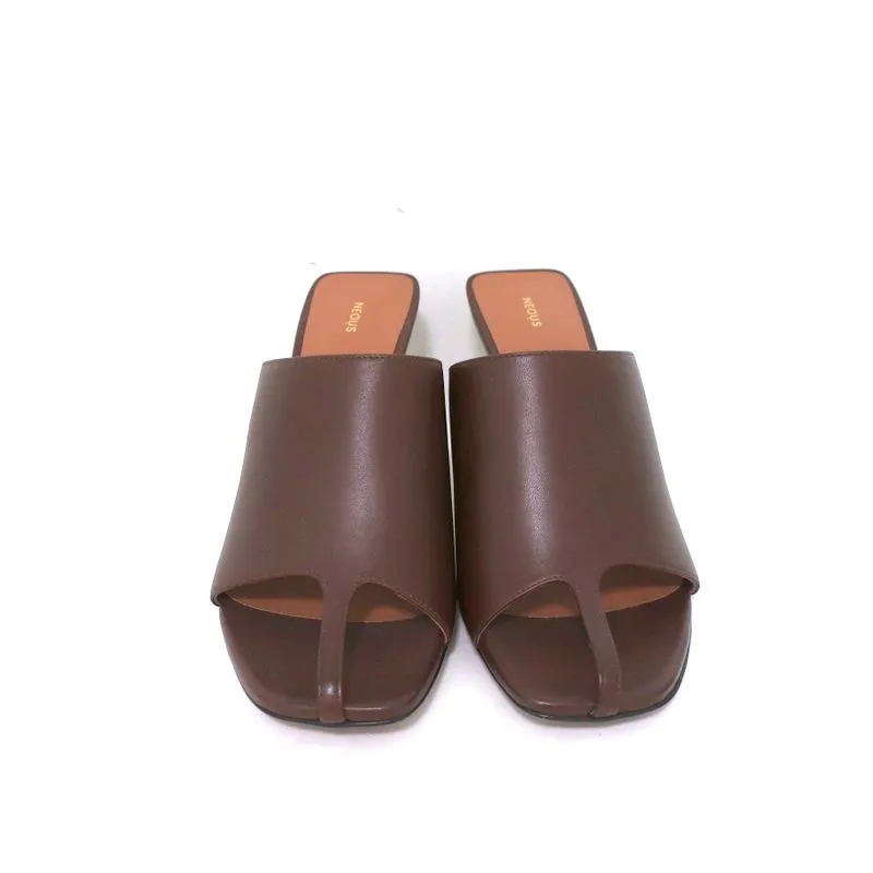 Neous Jumel Mules en cuir chocolat taille 38 à bouts ouverts et talons NEUF