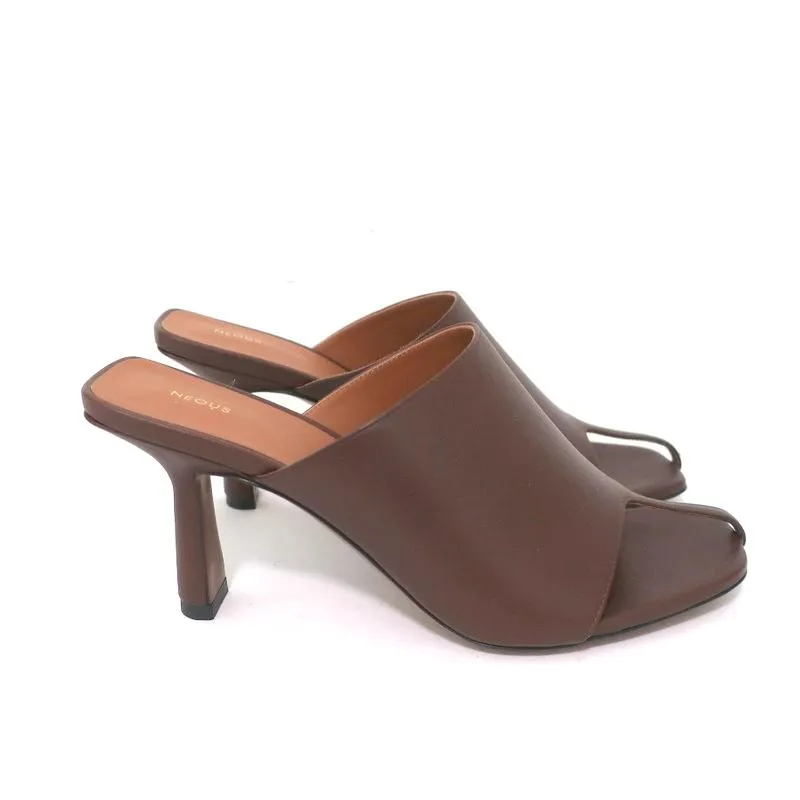 Neous Jumel Mules en cuir chocolat taille 38 à bouts ouverts et talons NEUF