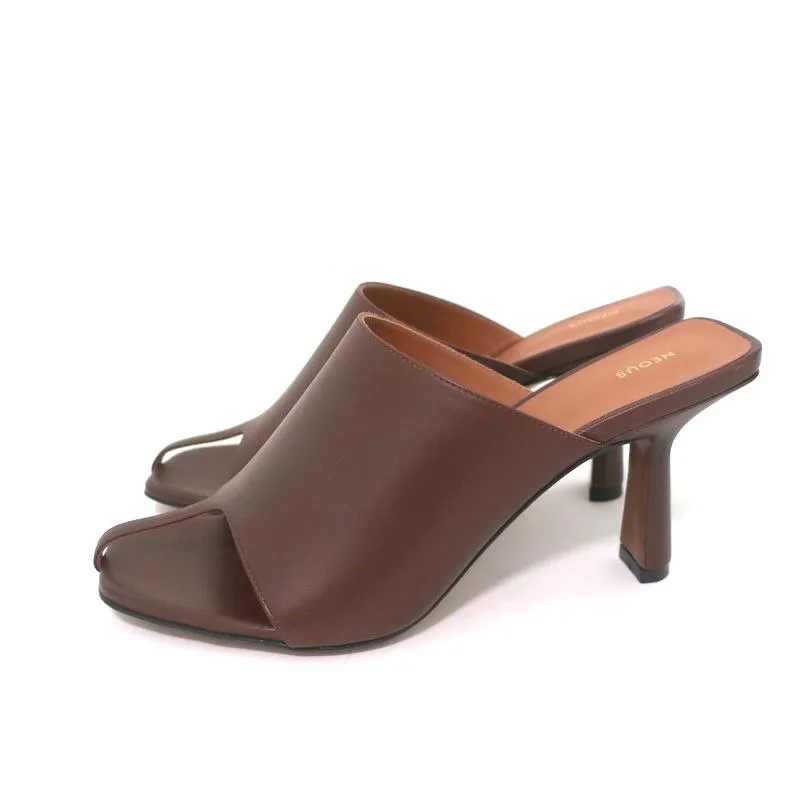 Neous Jumel Mules en cuir chocolat taille 38 à bouts ouverts et talons NEUF
