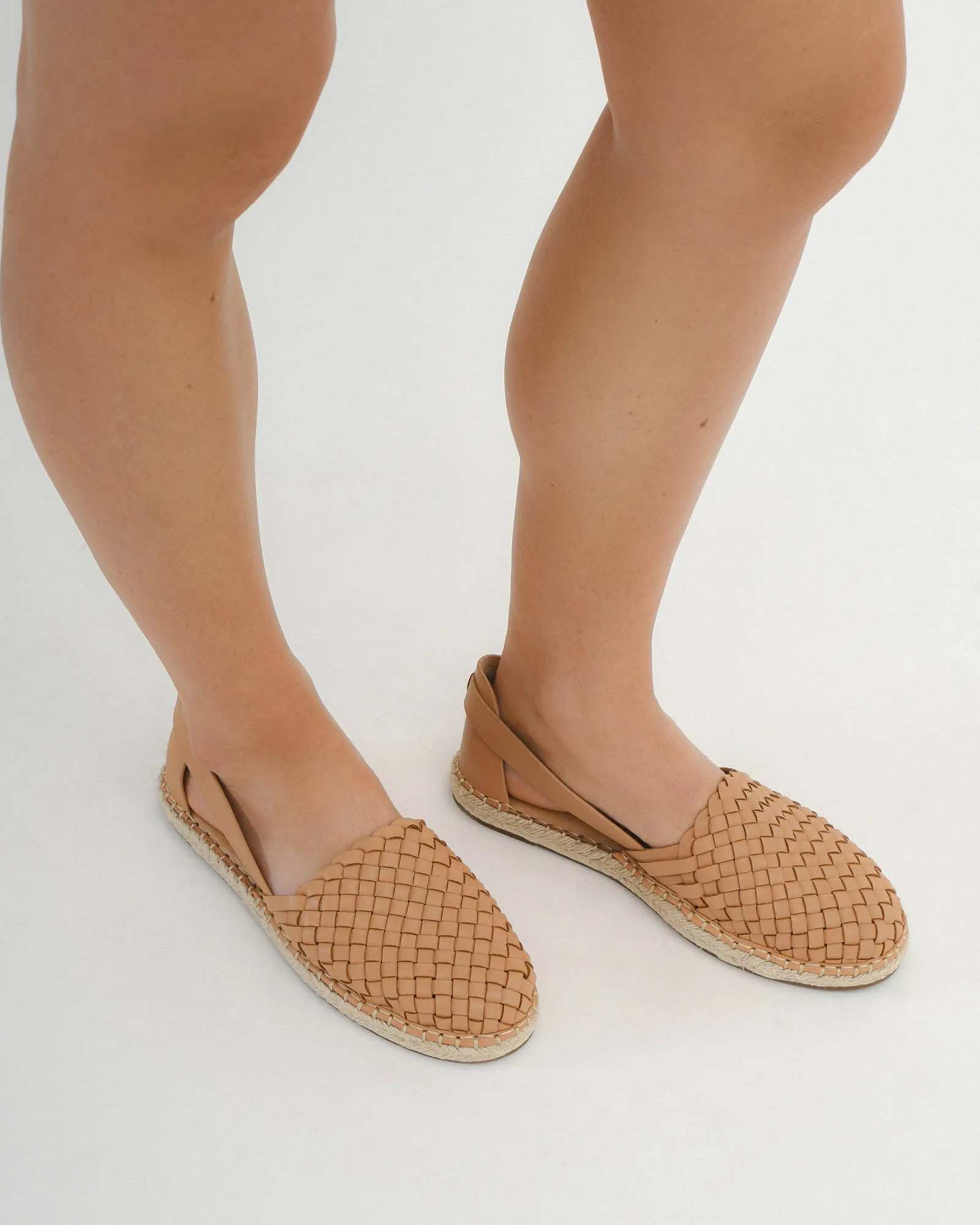 OAKLEY MOCASSINS BEIGE RAFFIA