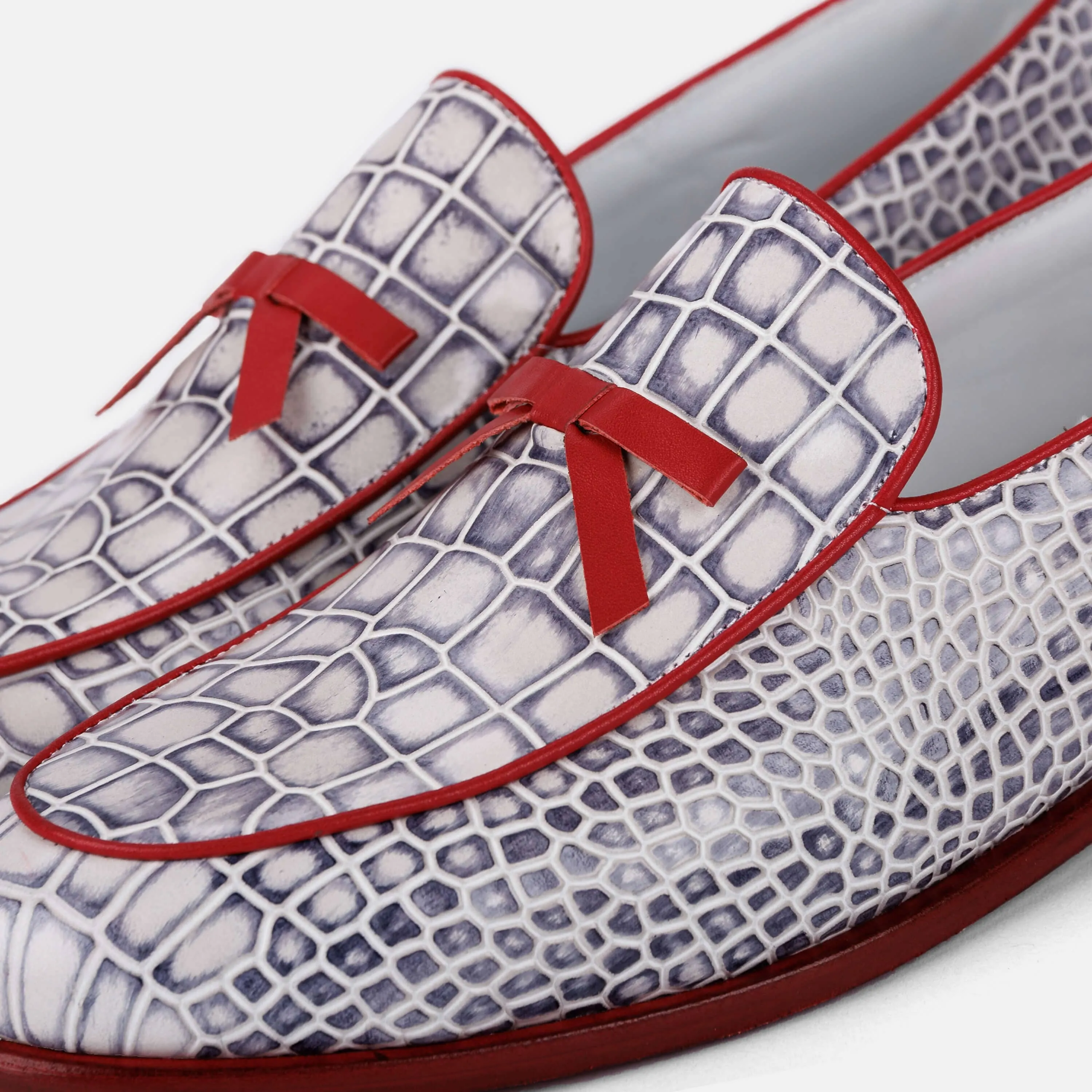 Mocassins belges en cuir de crocodile blanc Odell