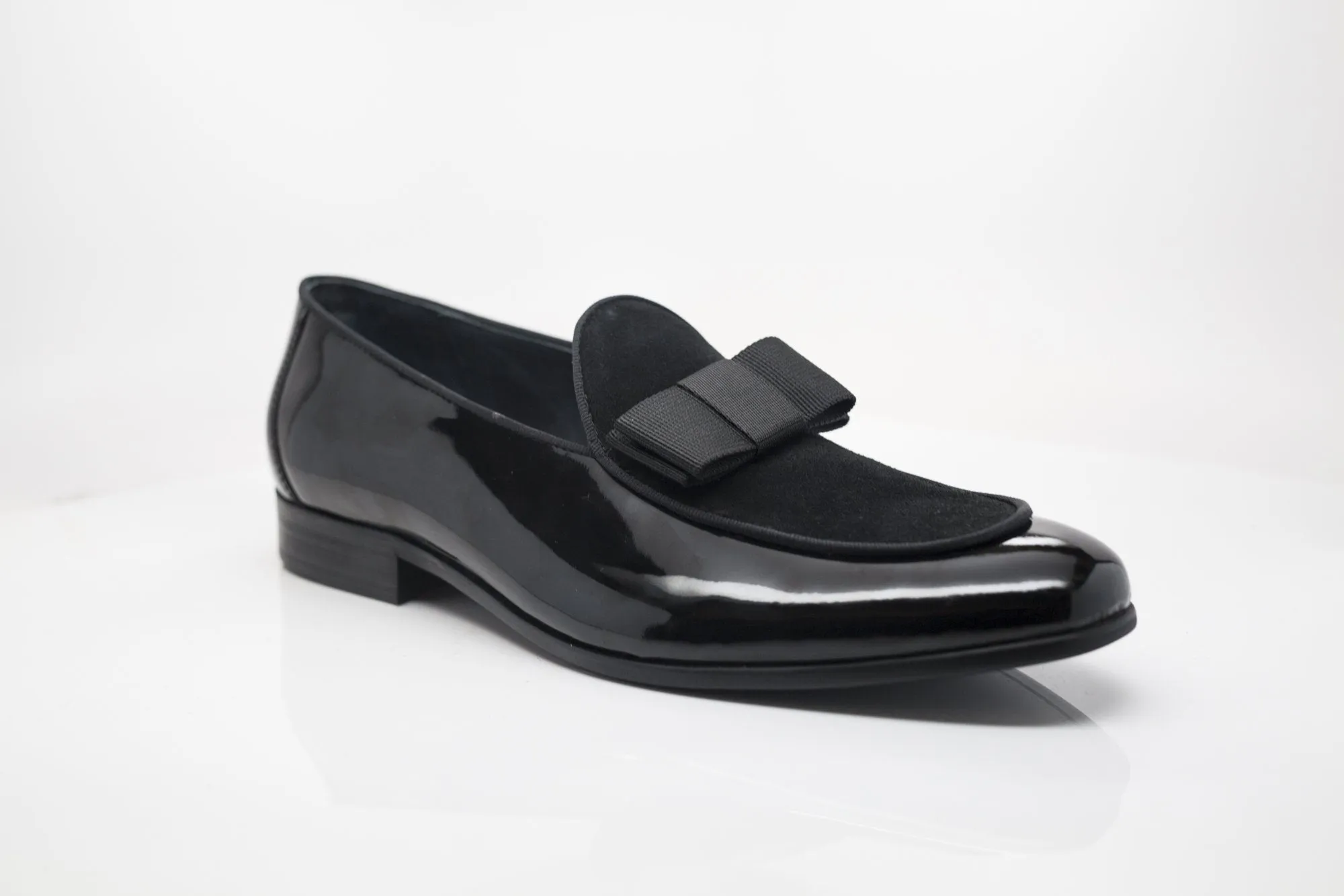 Mocassin à Enfiler en Cuir Verni et Suédine Noir