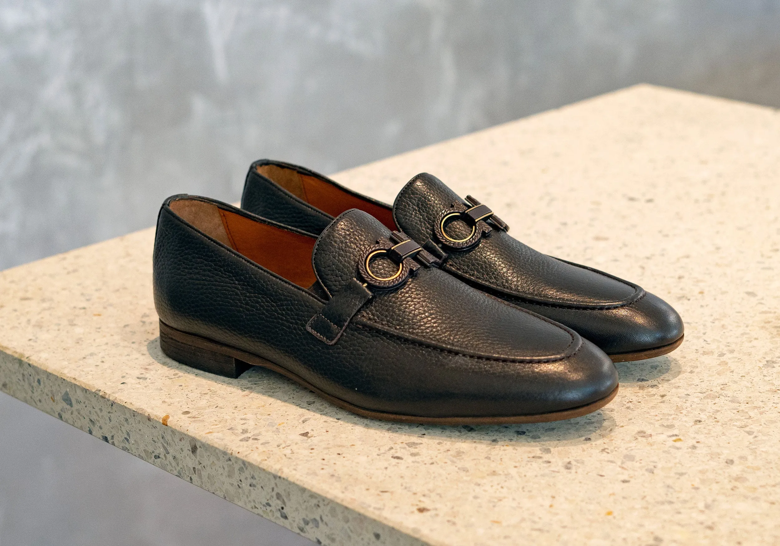 Mocassin Pelle en Cuir Granuleux Noir/Brun