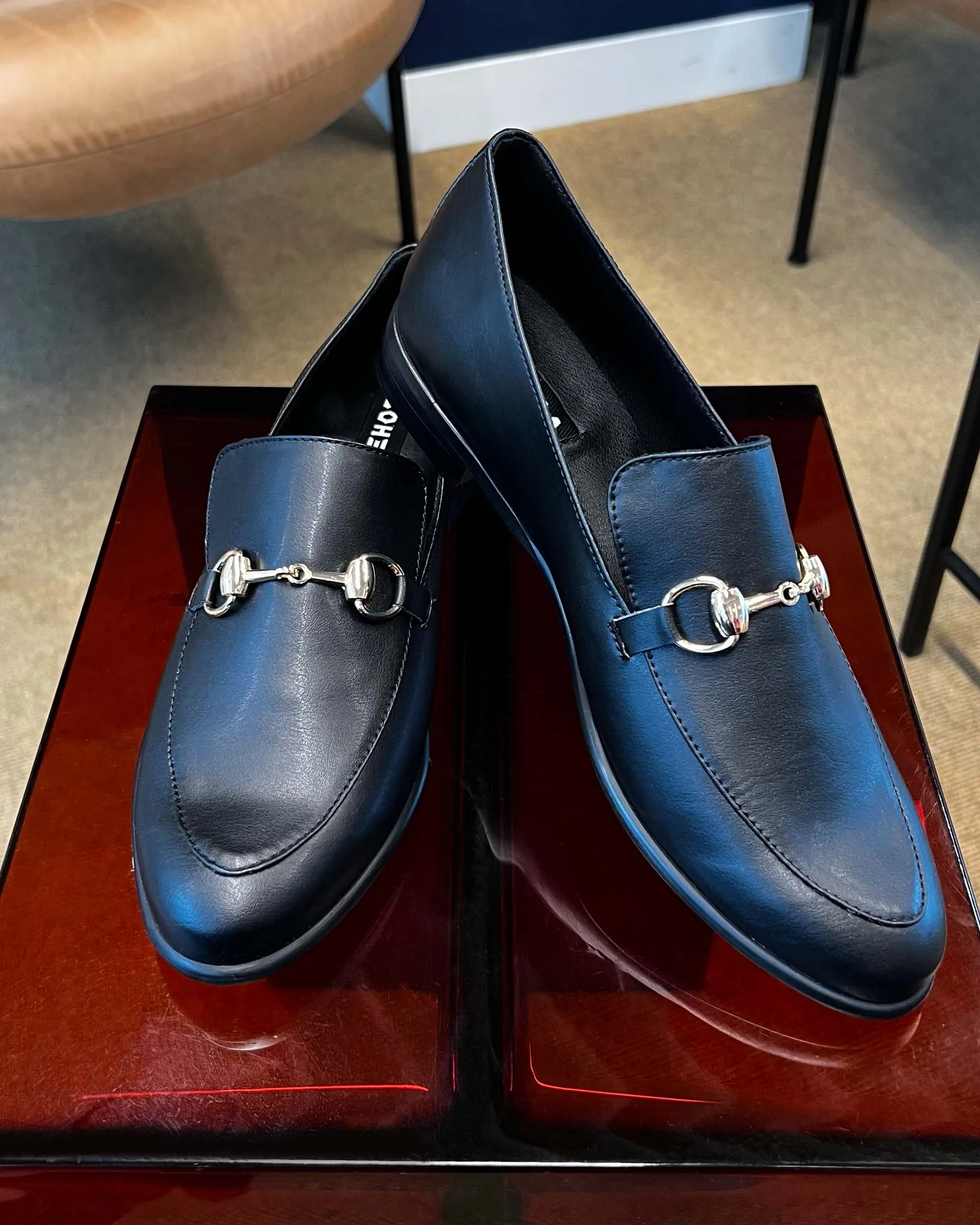 Shiv Loafers Végans en Cuir de Raisin pour Femme | Noir