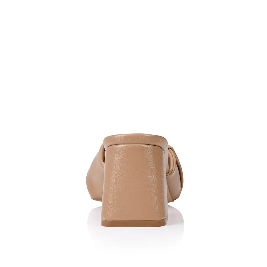 Mules Stella à bloc talon - Camel foncé lisse