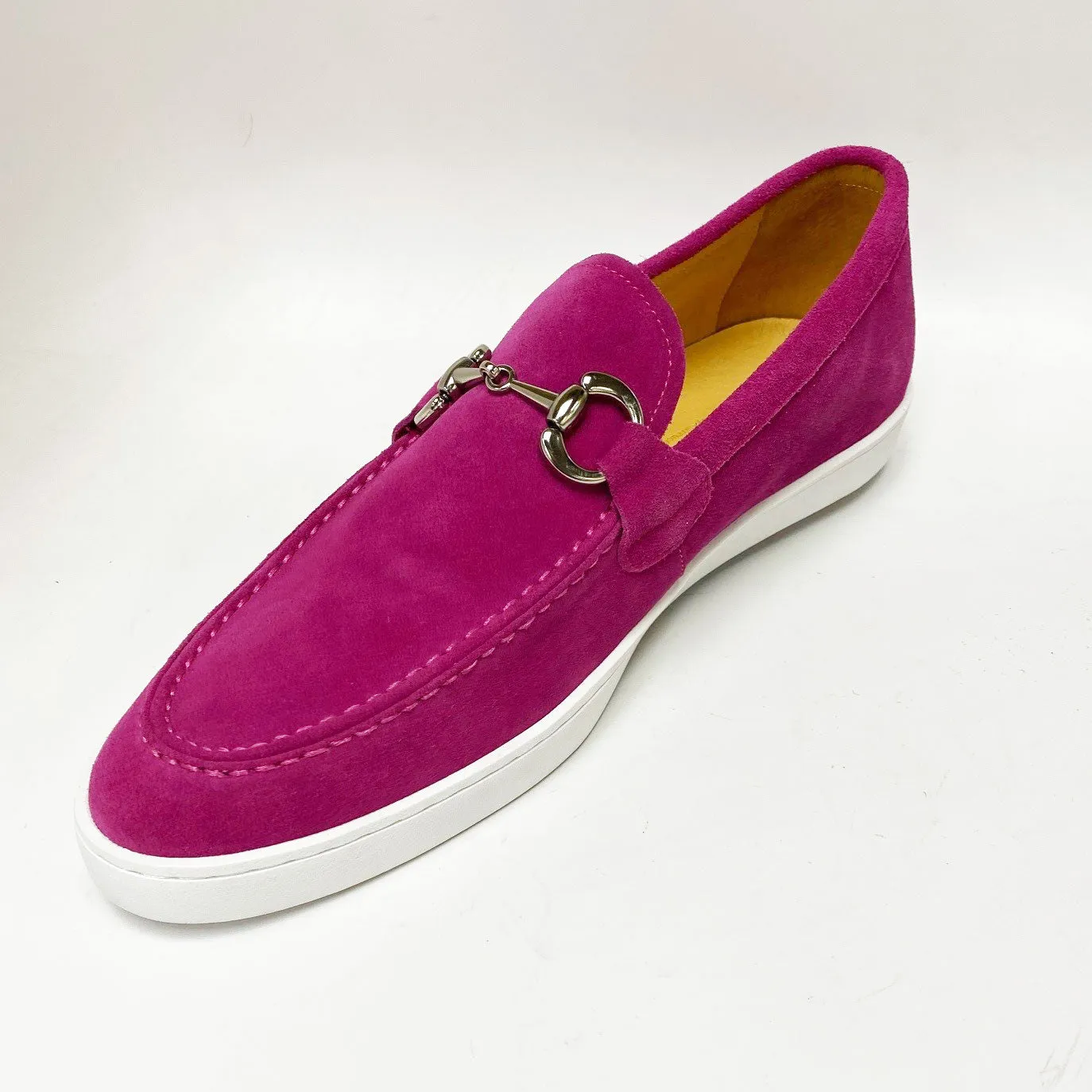 Mocassin à glissière en daim avec mors fuchsia