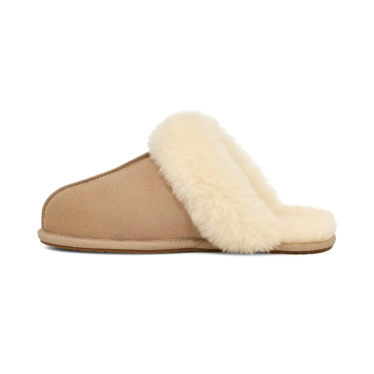 UGG Scuffette Femme en Suédé Sable