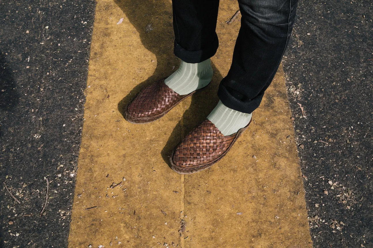 Pantoufle Woven City en Noyer