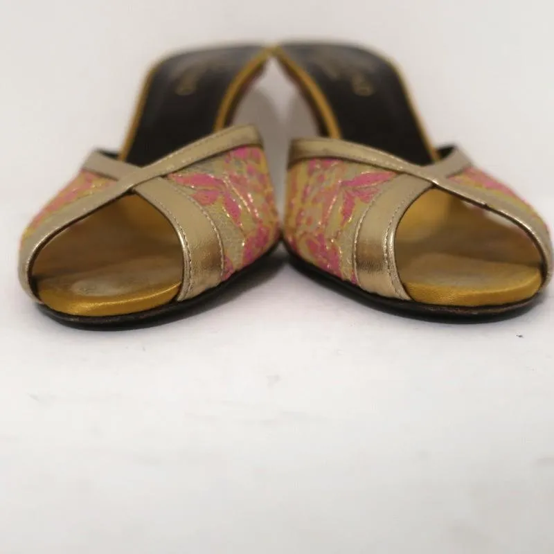 Valentino Mules à Bout Ouvert Or Métallisé avec Garniture en Cuir Dentelle Taille 38 Talons Glissés